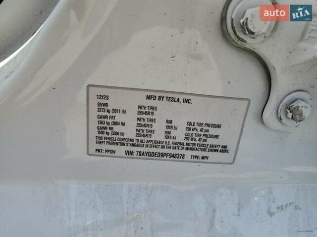 Белый Тесла Model Y, объемом двигателя 0 л и пробегом 36 тыс. км за 18100 $, фото 11 на Automoto.ua