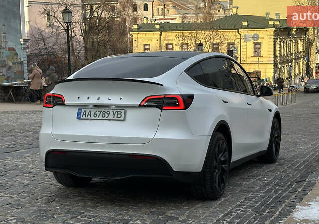 Білий Тесла Model Y, об'ємом двигуна 0 л та пробігом 20 тис. км за 29999 $, фото 1 на Automoto.ua