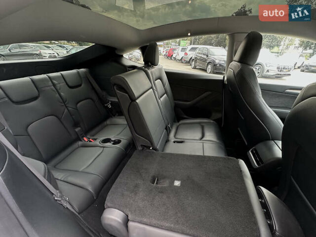 Білий Тесла Model Y, об'ємом двигуна 0 л та пробігом 47 тис. км за 26500 $, фото 57 на Automoto.ua
