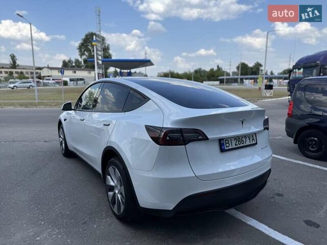 Белый Тесла Model Y, объемом двигателя 0 л и пробегом 6 тыс. км за 38000 $, фото 6 на Automoto.ua