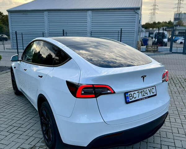 Тесла Model Y 2023 в Львове на Automoto.ua Белый Тесла Model Y, объемом двигателя 0 л и пробегом 48 тыс. км за 28900 $, фото 12 на Automoto.ua
