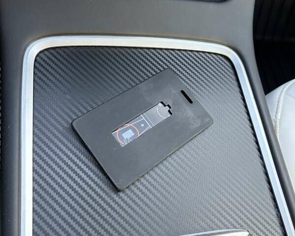 Белый Тесла Model Y, объемом двигателя 0 л и пробегом 47 тыс. км за 32500 $, фото 1 на Automoto.ua