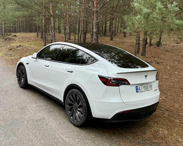 Белый Тесла Model Y, объемом двигателя 0 л и пробегом 57 тыс. км за 32700 $, фото 3 на Automoto.ua