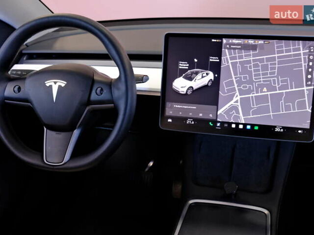 Белый Тесла Model Y, объемом двигателя 0 л и пробегом 52 тыс. км за 26900 $, фото 53 на Automoto.ua