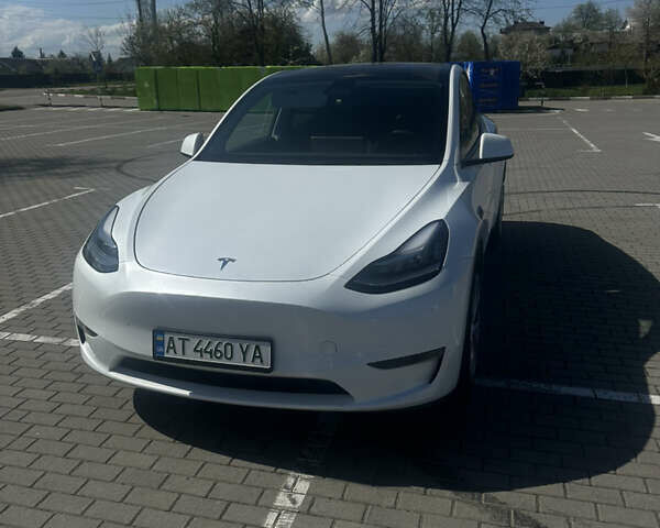 Белый Тесла Model Y, объемом двигателя 0 л и пробегом 32 тыс. км за 27199 $, фото 11 на Automoto.ua