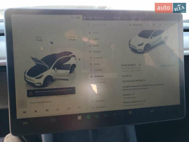 Белый Тесла Model Y, объемом двигателя 0 л и пробегом 52 тыс. км за 19800 $, фото 8 на Automoto.ua