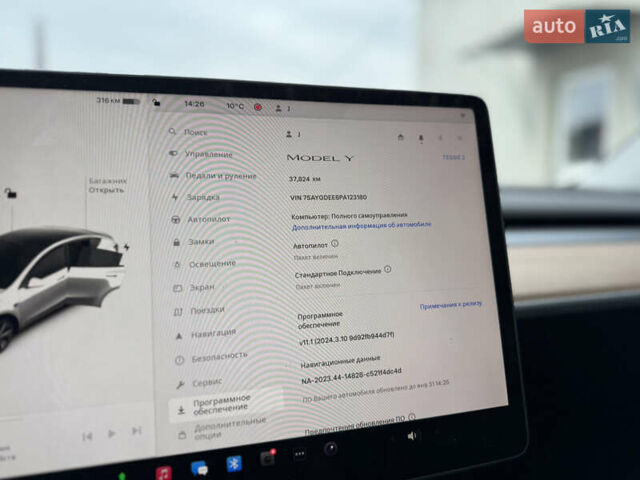Білий Тесла Model Y, об'ємом двигуна 0 л та пробігом 37 тис. км за 25500 $, фото 24 на Automoto.ua
