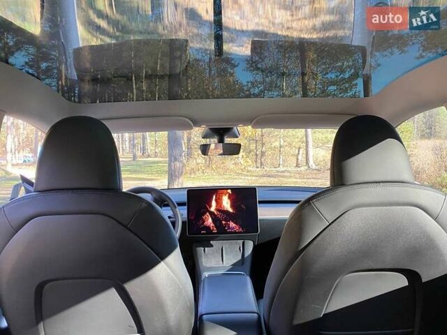 Белый Тесла Model Y, объемом двигателя 0 л и пробегом 33 тыс. км за 29800 $, фото 36 на Automoto.ua