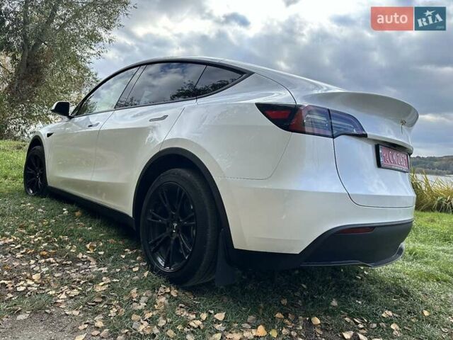 Тесла Model Y 2023 в Тернополе на Automoto.ua Белый Тесла Model Y, объемом двигателя 0 л и пробегом 44 тыс. км за 28700 $, фото 42 на Automoto.ua