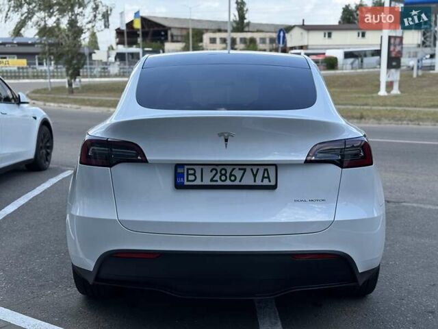 Белый Тесла Model Y, объемом двигателя 0 л и пробегом 6 тыс. км за 38000 $, фото 5 на Automoto.ua