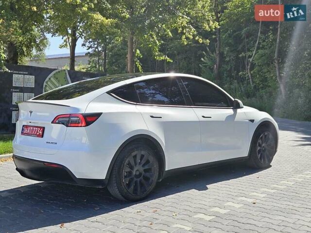 Білий Тесла Model Y, об'ємом двигуна 0 л та пробігом 108 тис. км за 24500 $, фото 3 на Automoto.ua
