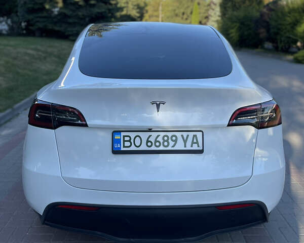 Белый Тесла Model Y, объемом двигателя 0 л и пробегом 81 тыс. км за 24700 $, фото 2 на Automoto.ua