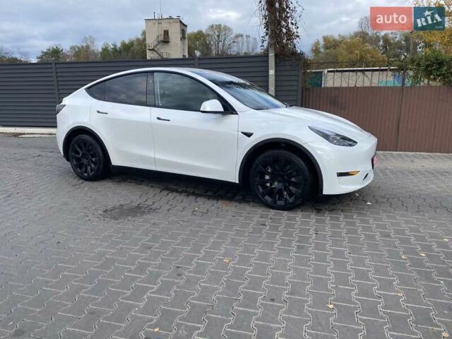 Белый Тесла Model Y, объемом двигателя 0 л и пробегом 108 тыс. км за 25500 $, фото 8 на Automoto.ua