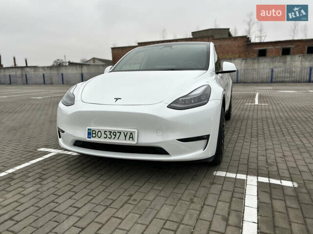Белый Тесла Model Y, объемом двигателя 0 л и пробегом 38 тыс. км за 29950 $, фото 3 на Automoto.ua