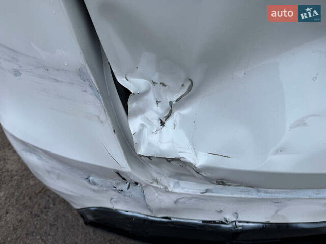 Білий Тесла Model Y, об'ємом двигуна 0 л та пробігом 50 тис. км за 21900 $, фото 15 на Automoto.ua