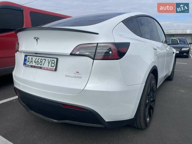 Белый Тесла Model Y, объемом двигателя 0 л и пробегом 4 тыс. км за 29800 $, фото 21 на Automoto.ua