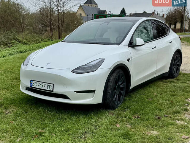 Белый Тесла Model Y, объемом двигателя 0 л и пробегом 35 тыс. км за 28800 $, фото 4 на Automoto.ua