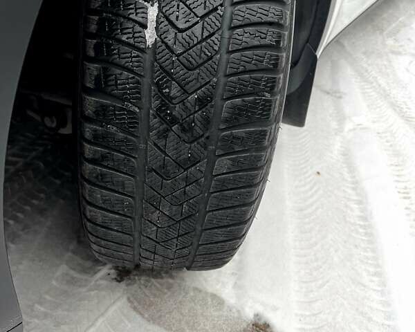 Белый Тесла Model Y, объемом двигателя 0 л и пробегом 25 тыс. км за 42500 $, фото 15 на Automoto.ua