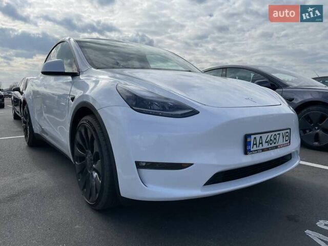 Белый Тесла Model Y, объемом двигателя 0 л и пробегом 4 тыс. км за 29800 $, фото 26 на Automoto.ua