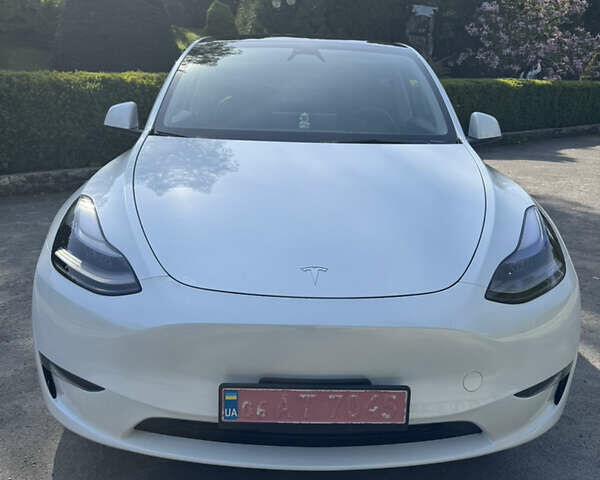 Белый Тесла Model Y, объемом двигателя 0 л и пробегом 24 тыс. км за 32500 $, фото 21 на Automoto.ua