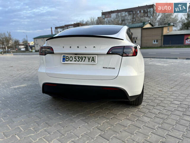 Белый Тесла Model Y, объемом двигателя 0 л и пробегом 40 тыс. км за 28000 $, фото 11 на Automoto.ua