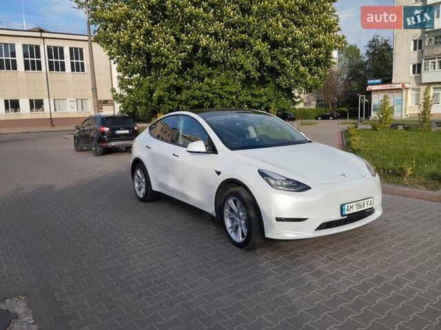Белый Тесла Model Y, объемом двигателя 0 л и пробегом 31 тыс. км за 25500 $, фото 12 на Automoto.ua
