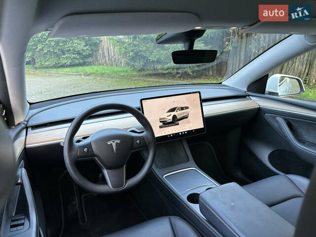 Білий Тесла Model Y, об'ємом двигуна 0 л та пробігом 101 тис. км за 20500 $, фото 28 на Automoto.ua