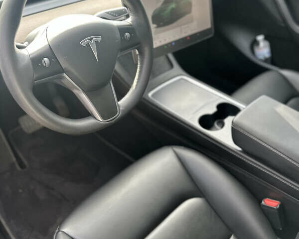 Білий Тесла Model Y, об'ємом двигуна 0 л та пробігом 49 тис. км за 27500 $, фото 11 на Automoto.ua