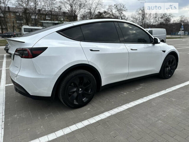 Білий Тесла Model Y, об'ємом двигуна 0 л та пробігом 13 тис. км за 42777 $, фото 16 на Automoto.ua