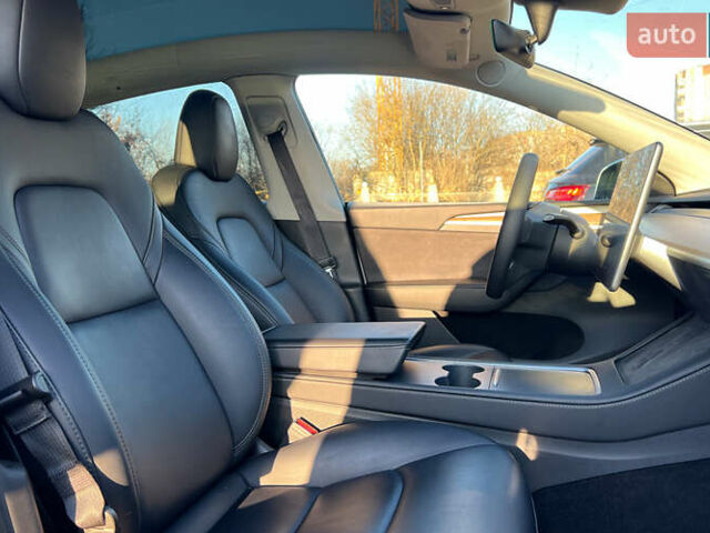 Білий Тесла Model Y, об'ємом двигуна 0 л та пробігом 73 тис. км за 27750 $, фото 17 на Automoto.ua