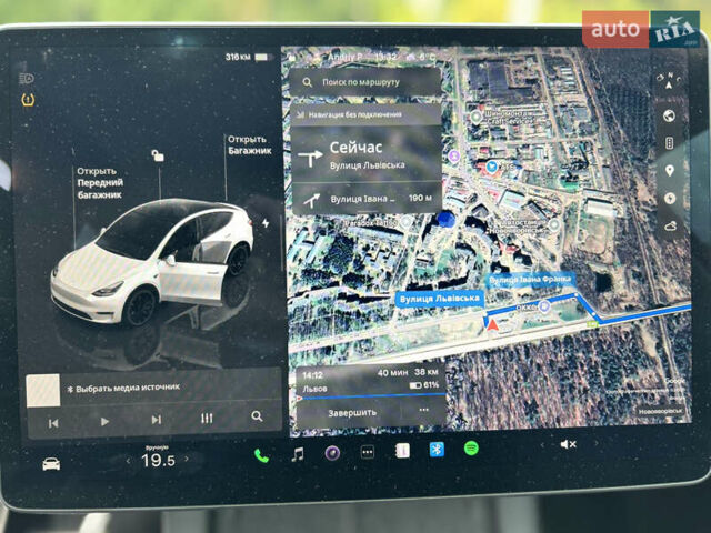 Белый Тесла Model Y, объемом двигателя 0 л и пробегом 18 тыс. км за 28950 $, фото 23 на Automoto.ua