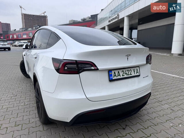 Белый Тесла Model Y, объемом двигателя 0 л и пробегом 29 тыс. км за 29900 $, фото 6 на Automoto.ua