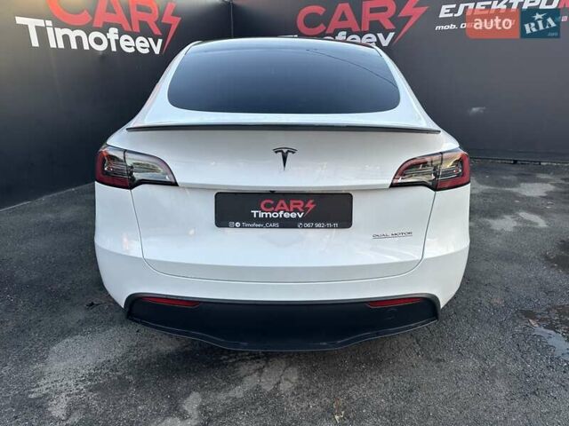 Белый Тесла Model Y, объемом двигателя 0 л и пробегом 25 тыс. км за 30000 $, фото 4 на Automoto.ua