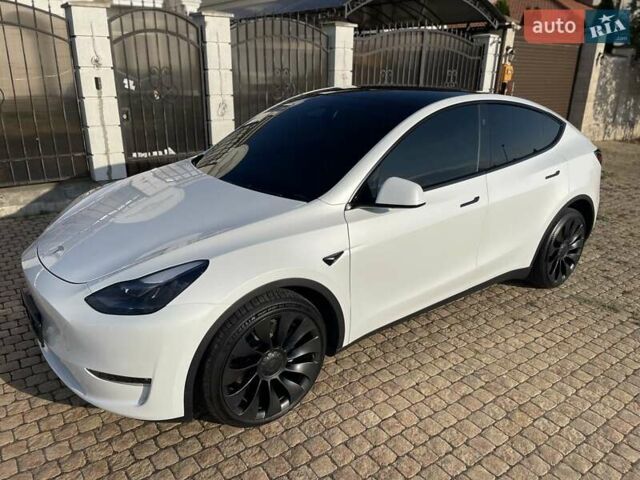 Белый Тесла Model Y, объемом двигателя 0 л и пробегом 26 тыс. км за 29900 $, фото 9 на Automoto.ua