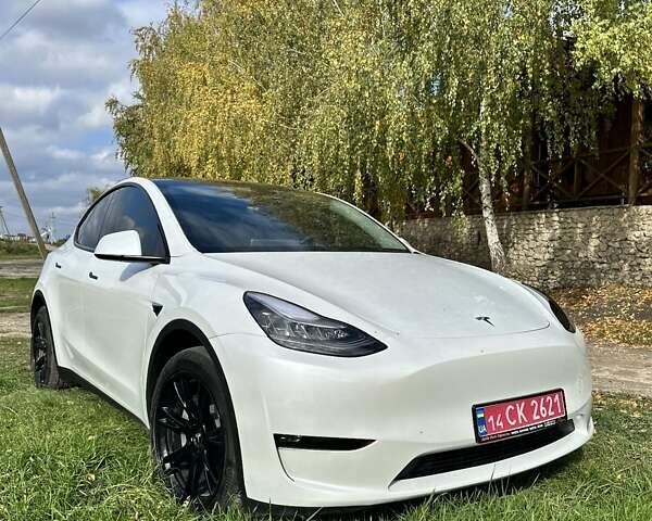 Тесла Model Y 2023 в Тернополе на Automoto.ua Белый Тесла Model Y, объемом двигателя 0 л и пробегом 44 тыс. км за 28700 $, фото 31 на Automoto.ua