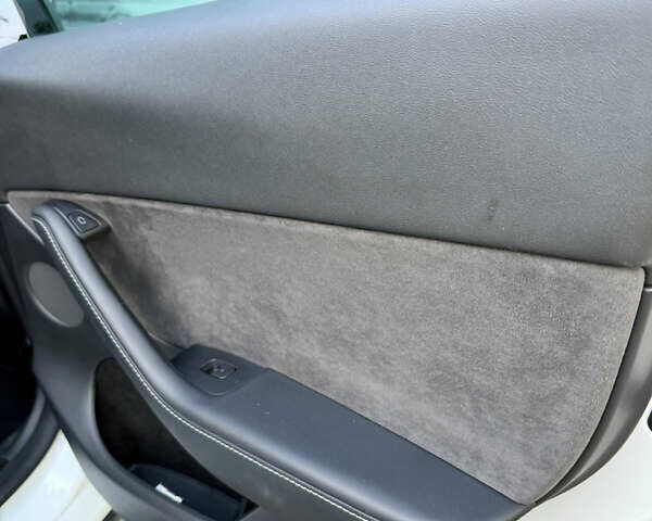 Тесла Model Y 2023 в Львове на Automoto.ua Белый Тесла Model Y, объемом двигателя 0 л и пробегом 48 тыс. км за 28900 $, фото 34 на Automoto.ua