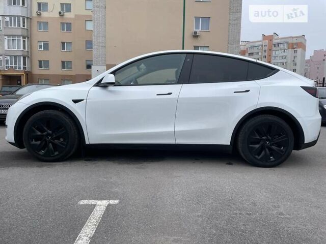 Білий Тесла Model Y, об'ємом двигуна 0 л та пробігом 4 тис. км за 35500 $, фото 4 на Automoto.ua