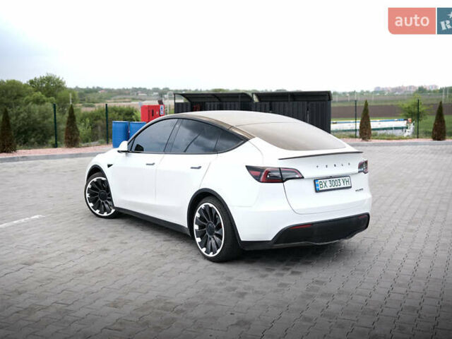 Белый Тесла Model Y, объемом двигателя 0 л и пробегом 25 тыс. км за 35499 $, фото 8 на Automoto.ua