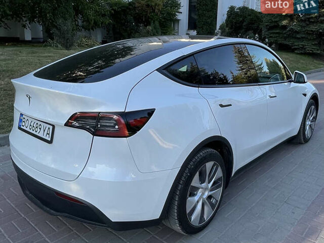 Белый Тесла Model Y, объемом двигателя 0 л и пробегом 81 тыс. км за 24700 $, фото 27 на Automoto.ua
