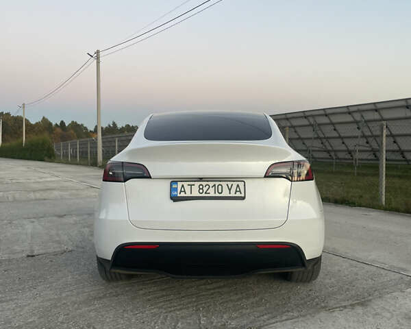 Белый Тесла Model Y, объемом двигателя 0 л и пробегом 68 тыс. км за 25900 $, фото 7 на Automoto.ua