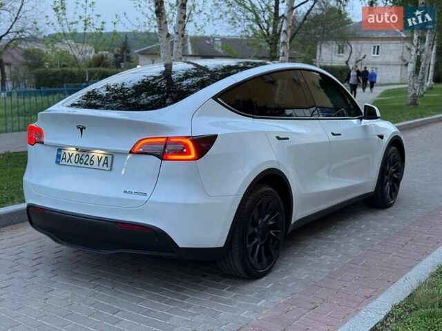 Белый Тесла Model Y, объемом двигателя 0 л и пробегом 36 тыс. км за 28500 $, фото 3 на Automoto.ua