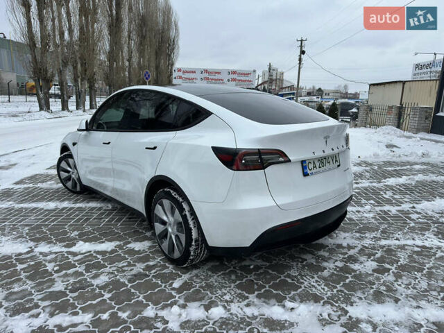 Белый Тесла Model Y, объемом двигателя 0 л и пробегом 100 тыс. км за 27500 $, фото 2 на Automoto.ua