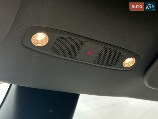 Белый Тесла Model Y, объемом двигателя 0 л и пробегом 42 тыс. км за 26999 $, фото 33 на Automoto.ua