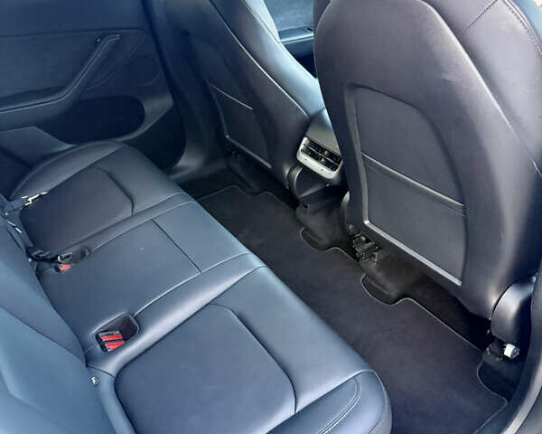 Тесла Model Y 2023 в Львове на Automoto.ua Белый Тесла Model Y, объемом двигателя 0 л и пробегом 48 тыс. км за 28900 $, фото 31 на Automoto.ua