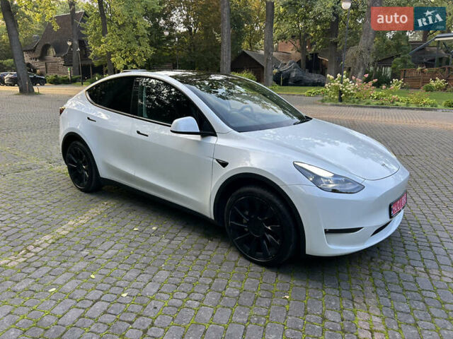 Білий Тесла Model Y, об'ємом двигуна 0 л та пробігом 101 тис. км за 20500 $, фото 21 на Automoto.ua