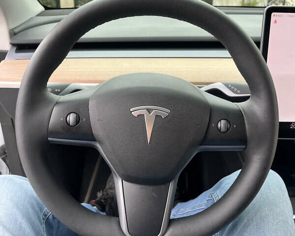 Белый Тесла Model Y, объемом двигателя 0 л и пробегом 40 тыс. км за 29500 $, фото 12 на Automoto.ua