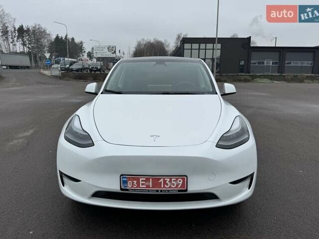 Белый Тесла Model Y, объемом двигателя 0 л и пробегом 59 тыс. км за 31490 $, фото 11 на Automoto.ua