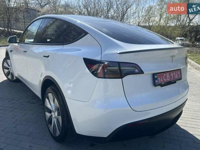 Білий Тесла Model Y, об'ємом двигуна 0 л та пробігом 37 тис. км за 27900 $, фото 11 на Automoto.ua