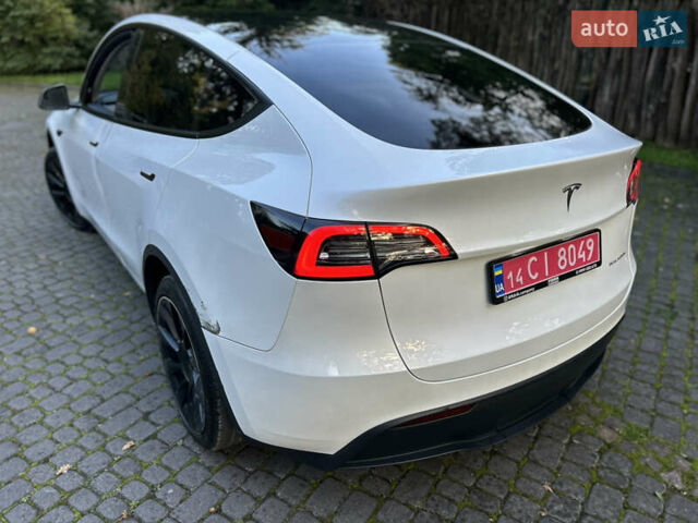 Білий Тесла Model Y, об'ємом двигуна 0 л та пробігом 101 тис. км за 20500 $, фото 8 на Automoto.ua