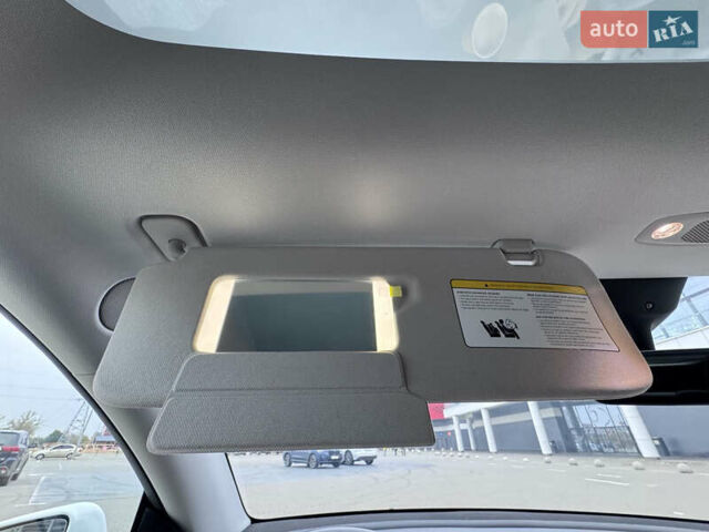 Белый Тесла Model Y, объемом двигателя 0 л и пробегом 29 тыс. км за 29900 $, фото 15 на Automoto.ua